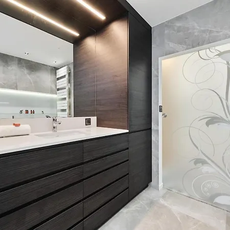 Lux Family Apartament Jesionowa By Renters Prestige Apartman